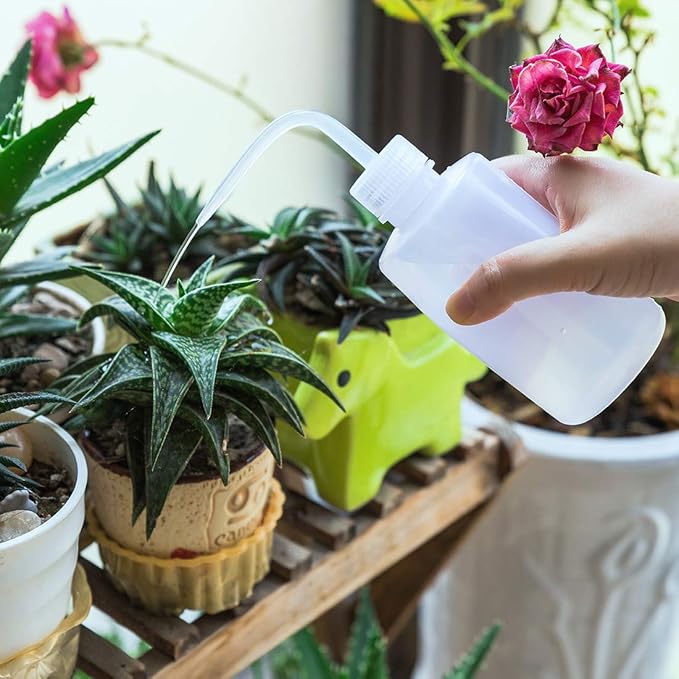 Oubest Squeeze Washing Bottle Succulent Watering Bottle 500ml Water Squirt Irrigation Squeeze Sprinkling Can Plastic Wash Plant 2pc