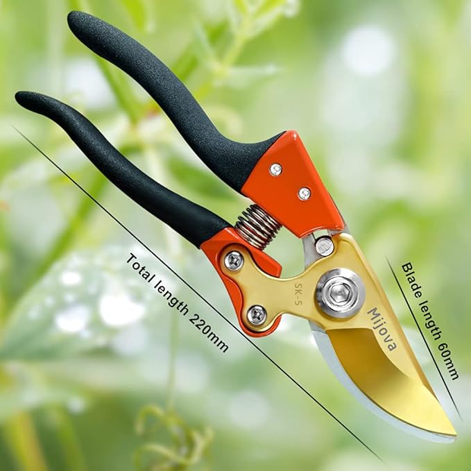 Garden Shears, Sharp Japanese SK5 Steel Blade Effortlessly Prunes 1/4" Branches, Hand Pruners Heavy Duty Professional Bypass, Garden Scissors & Flower Trimmers (golden)