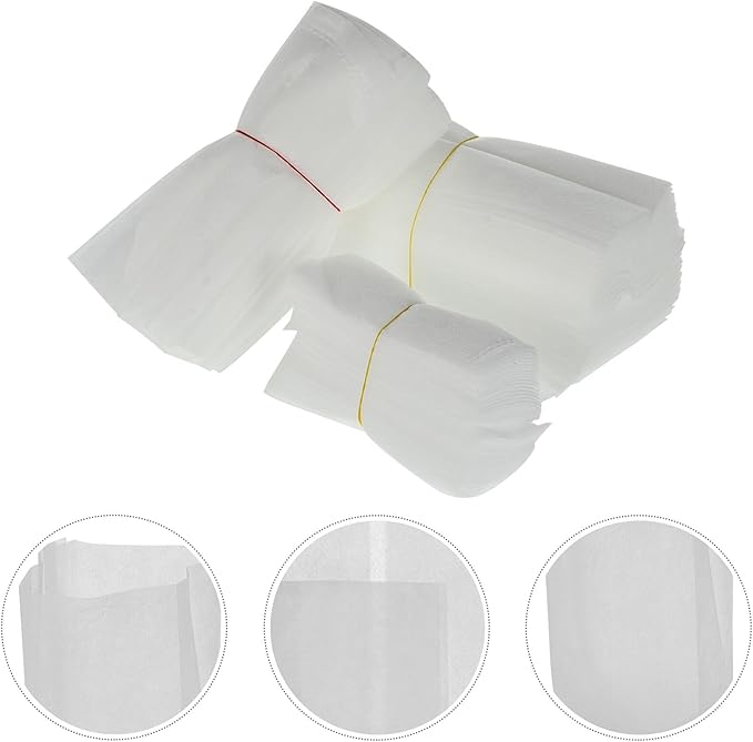 FAVOMOTO 300pcs Non-Woven Plant Growing Bags Nursery Seedling Pouches with 3 Sizes (10x12cm, 16x18cm, 20x22cm) for Tree and Vegetable Growth, Lightweight Reusable Garden Grow Bags