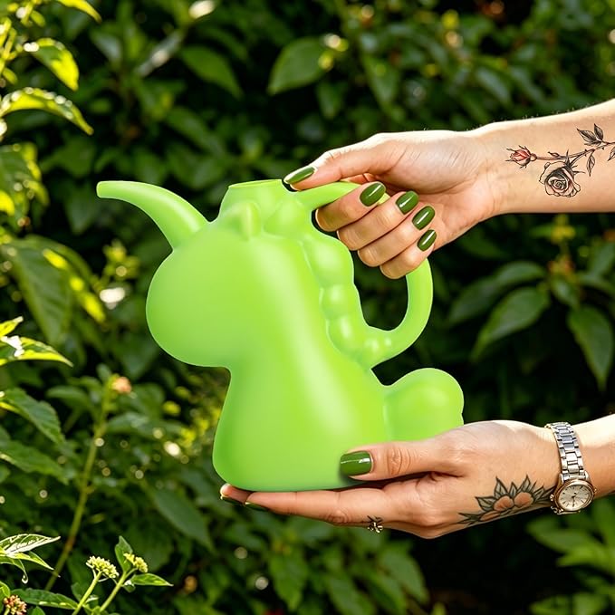 XXXFLOWER Unicorns Indoor Watering Can, 1 L Cute Animal Water Cans, Novelty Unicorns Shape Watering Pot for Office House Indoor Garden（Green）