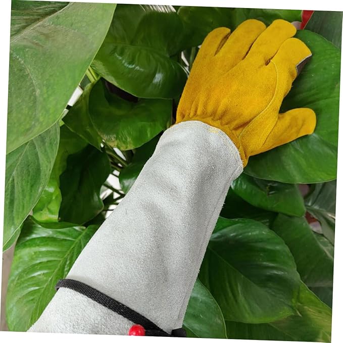 Puncture-proof Leather Garden Gloves for Planting and Pruning, Extended Length 11.5cm, Cowhide Material, Thorn-resistant Labour Protection Gloves for Outdoor Gardening