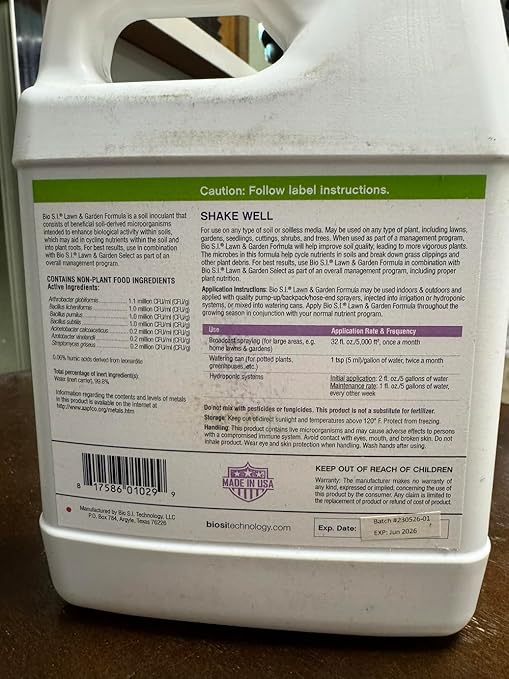Bio S.I. Lawn & Garden Soil Conditioner – Microbial Soil Amendment for Moisture Retention & Soil Health – Quart Spray Bottle