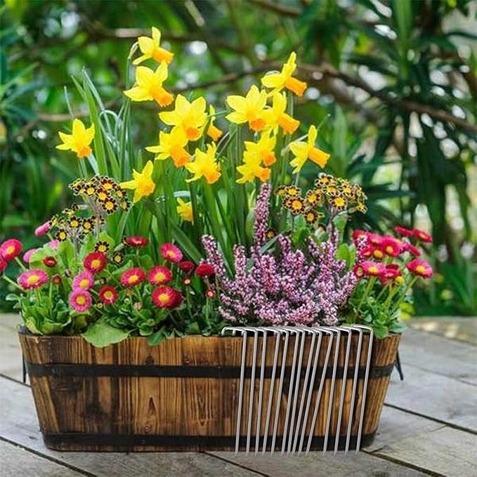 12 Inch Galvanized Garden Landscape Staples Stakes, 25 50 100 PCS Anti-Rust Garden Staples Tent Ground Stakes U-Shaped Landscape Pins for Secure Lawn Fabric, Decoration (100, 12 Inch)