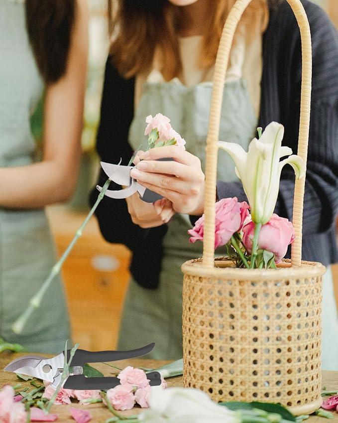 Pruning Shears for Gardening, 4 Pack Garden Scissors for Cutting Fresh Flowers, Floral Clippers for Plants, Fruits (Black)