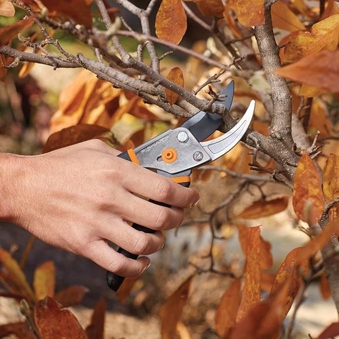 Fiskars 91095935J Steel Bypass Pruning Shears - 2 Pack