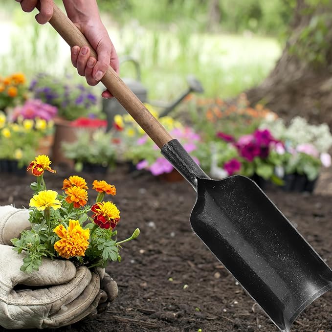 HEMOTON Heavy-Duty Manganese Steel Gardening Shovel Spade Large Flat-Head Digging Tool for Tree Planting and Soil Excavation in Lawn and Garden Use