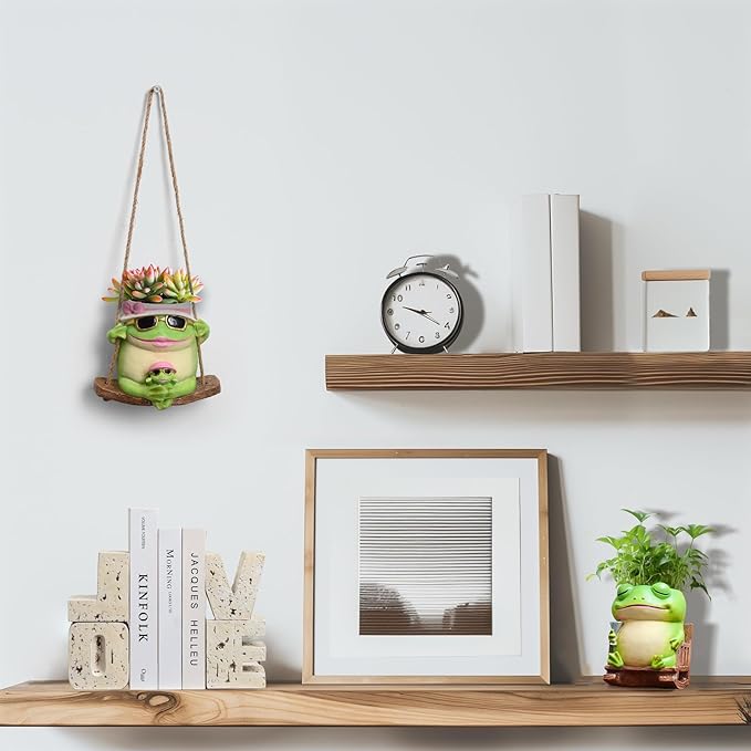 Swing Frog Hanging Planters for Indoor Plants, 6.3 Inch Hanging Baskets for Plants Outdoor, Small Succulent Pots with Drainage Hole, Resin Plant Hangers Outdoor for String Of Pearls, Gift for Mom