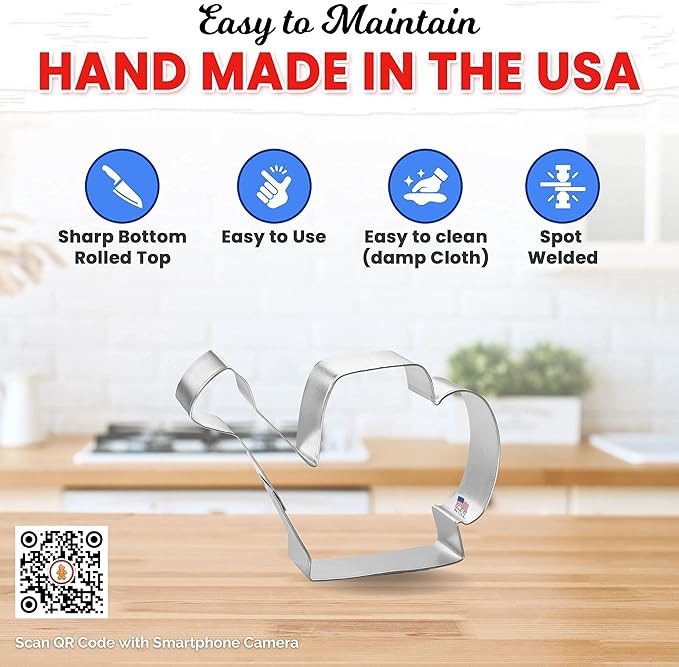 Watering Can Cookie Cutter 4.25 Inch - Made in the USA – Foose Cookie Cutters Tin Plated Steel Watering Can Cookie Mold