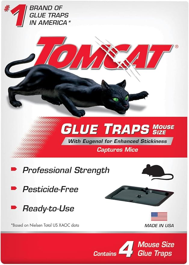 Tomcat Mouse Trap with Immediate Grip Glue for Mice, Cockroaches, and Spiders, Ready-to-Use, 2-Pack (8 Glue Traps)
