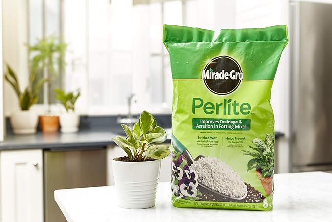 Miracle-Gro Perlite - Enriched with Plant Food, Improves Drainage and Aeration in Potting Soil Mixes, For Container Plants, 8 qt. (2-Pack)