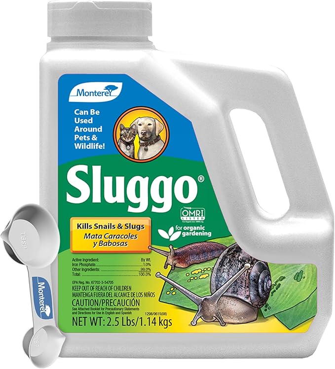 Monterey Sluggo Snail & Slug Killer Bundled with Measuring Spoon - OMRI Listed for Organic Gardening - Wildlife and Pet Friendly - 2.5 lb jug