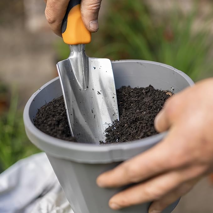 Fiskars Telescoping Rotary Cultivator - 40''-60'' Extendable Gardening Hand Tool - Rotary Hand Cultivator Tool and Garden Tiller for Soil or Reseeding Grass & Ergo Gardening Hand Trowel
