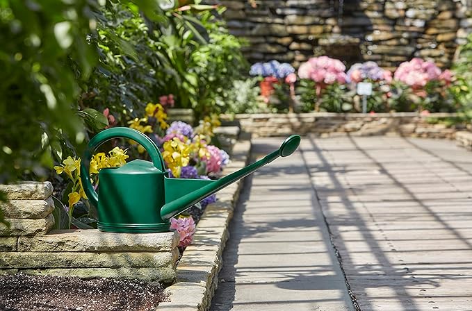 Consolidated Plastics Durable Swiss Watering Can with UV Protection, Ergonomic Handle for Indoor/Outdoor Gardening, Made in Switzerland (5 Liter, Green)
