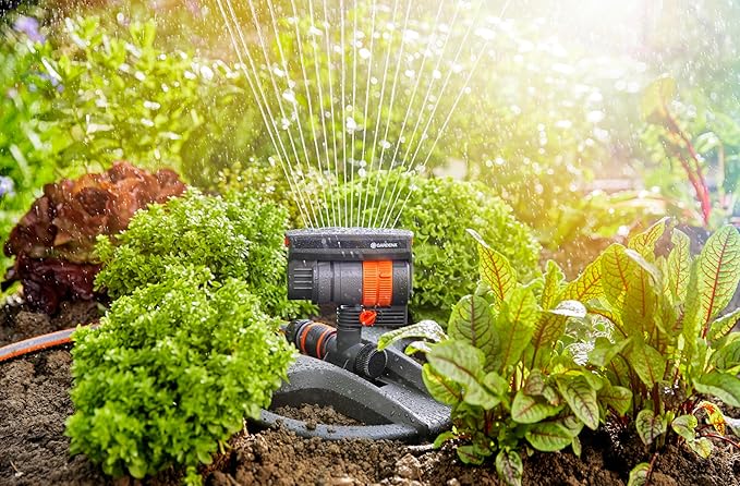 Gardena AquaZoom Compact Rectangular oscillating Sprinkler: Sprinkler for Watering Areas of 9–216 m², Range 3–18 m, Spread 3–12 m, Built-in Filter (18708-20)