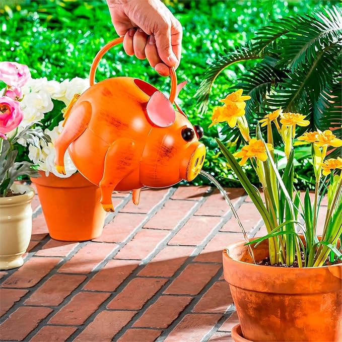 Pig Watering Can C, 64 oz