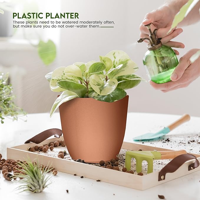 Utopia Home - Plastic Terracotta Pots with Drainage - 7/6.6/6/5.3/4.8 Inches Flower Pots for Indoor Planter - Pack of 5 Plastic Planters, Cactus, Succulents Pot