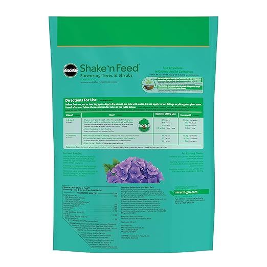 Miracle-Gro Shake 'N Feed Flowering Trees and Shrubs Plant Food, For In-Ground and Container Plants, Acid-Loving Flowering Plants, 8 lbs.