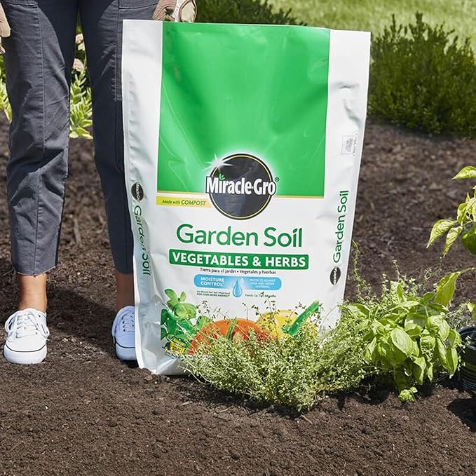 Miracle-Gro 2 Pack Garden Soil with Moisture Control to Prevent Over Watering, In-Ground Vegetable and Herb Gardening, Feeds up to 3 Months, 1.5 Cu Ft
