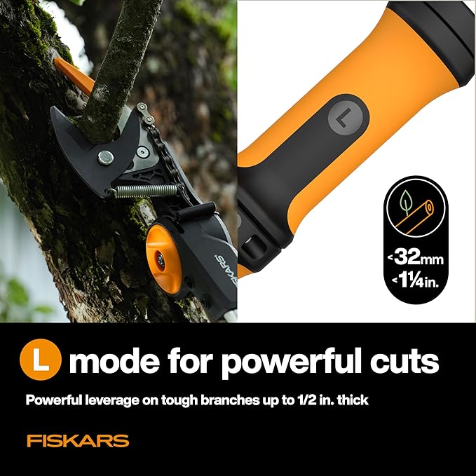 Fiskars DualAction Tree Pruner – Telescoping Tree Pruner with Dual Cutting Modes, Extendable 13 ft Reach, 32 mm (1.25") Cutting Capacity