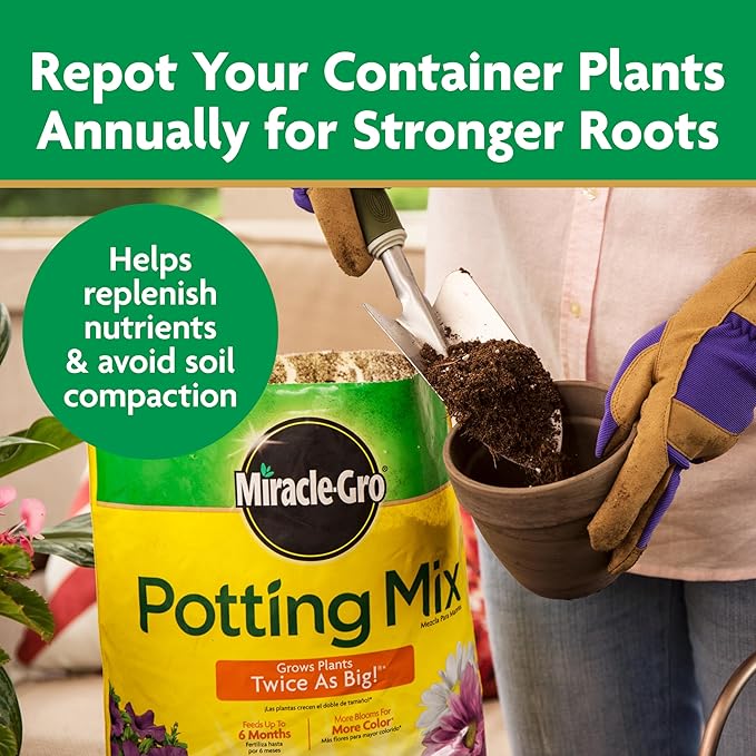 Miracle-Gro Potting Mix - for Potted Plants, Flowers Vegetables Shrubs Annuals and Perennials, Feeds Up to 6 Months - 25 qt. Bags, Pallet of 80
