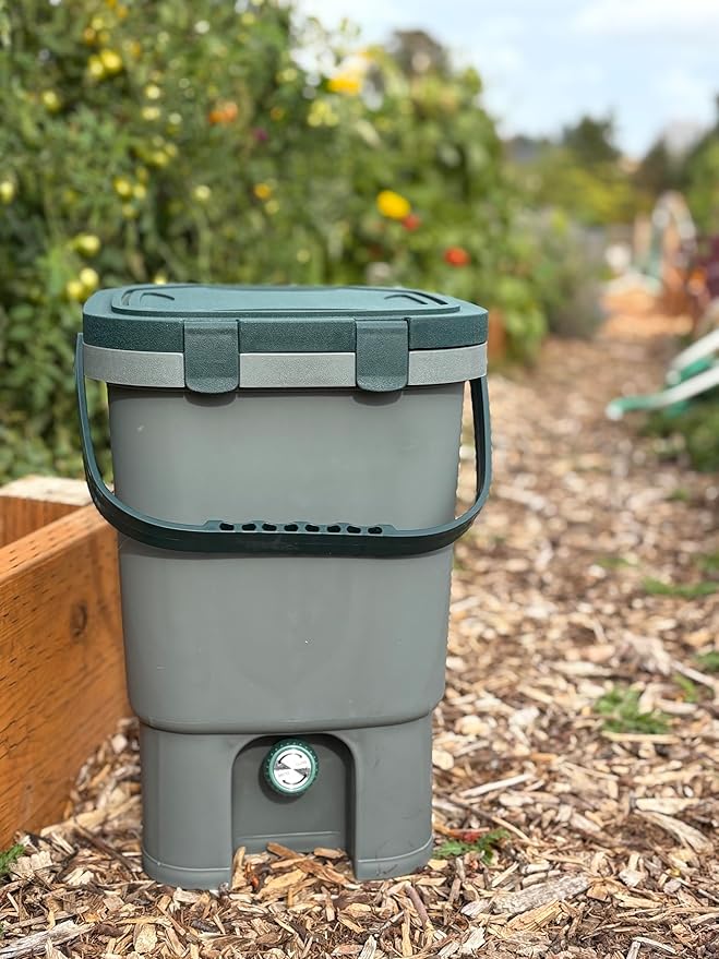 Easy Snap Lid Bokashi Compost Kit- 2.2 LBS Premium Bokashi Bran Included, Start to Turn Your Kitchen Waste into Organic Nutrients for Your Gardening