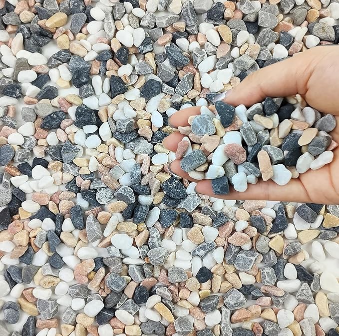 FANTIAN 10 lbs Pebbles for Landscaping, 3/8 Inch Pea Gravel. Decorative Stones Rocks for Succulent, Cactus, Vases, Terrarium, Aquarium, Potted Top Dressing and Outdoor Garden
