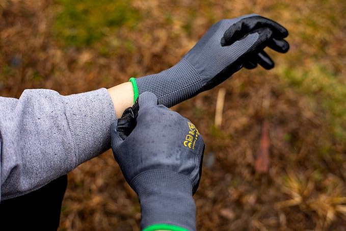 G & F Products - 6 PAIRS Men's Working Gloves with Micro Foam Coating - Garden Gloves Texture Grip Work Glove For general purpose, construction, yard work, Medium, Black, Model Number: 1519M-6 Black