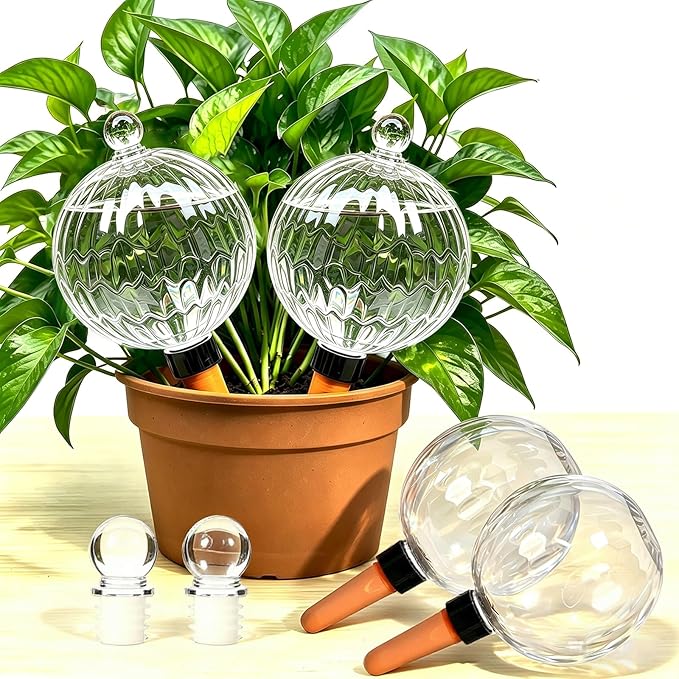 26oz Extra Large Plant Watering Globes, Self Watering Bulbs and Water Globes for Indoor Outdoor Potted Plants, Vacation Watering While Away 4-Pack