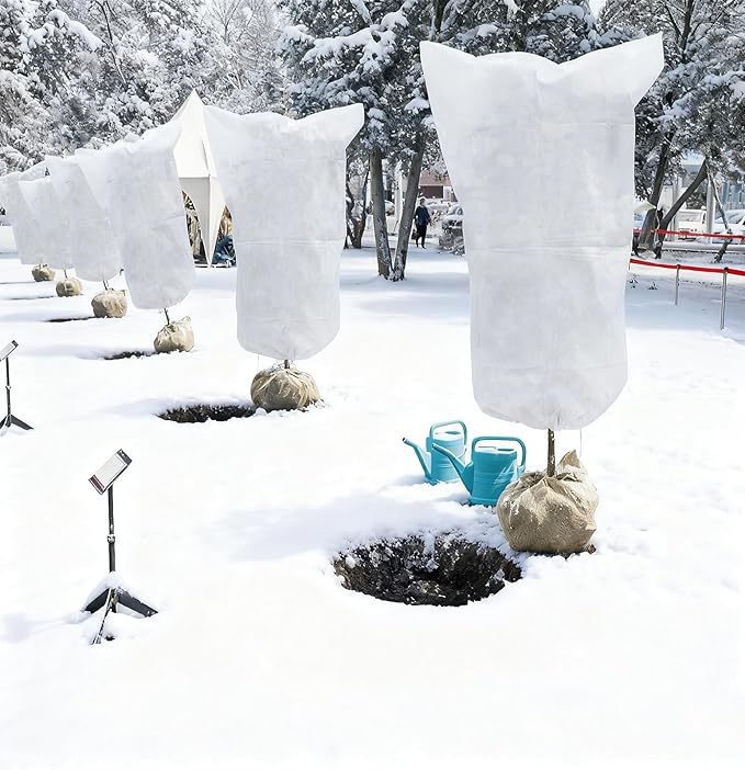 EAONE Plant Covers Freeze Protection 47x71”, Set of 4 Winter Frosts Cloth for Outdoor Plants, Reusable Frost Blankets Tree Wrap Protector for Shrub Cold Weather Bird Insect Prevention, White