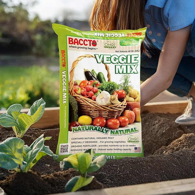 Michigan Peat Company BACCTO Veggie Mix with Peat Moss, Indoor Outdoor Organic Nutrients for Planting & Growing Vegetables, 40 Quart Bag