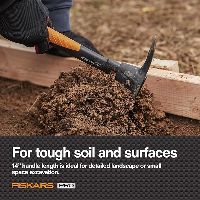 Fiskars IsoCore Pickaxe Mattock with Shock-Absorbing Handle, Dual-Head Tool for Roots & Rocks, 1.5 lb