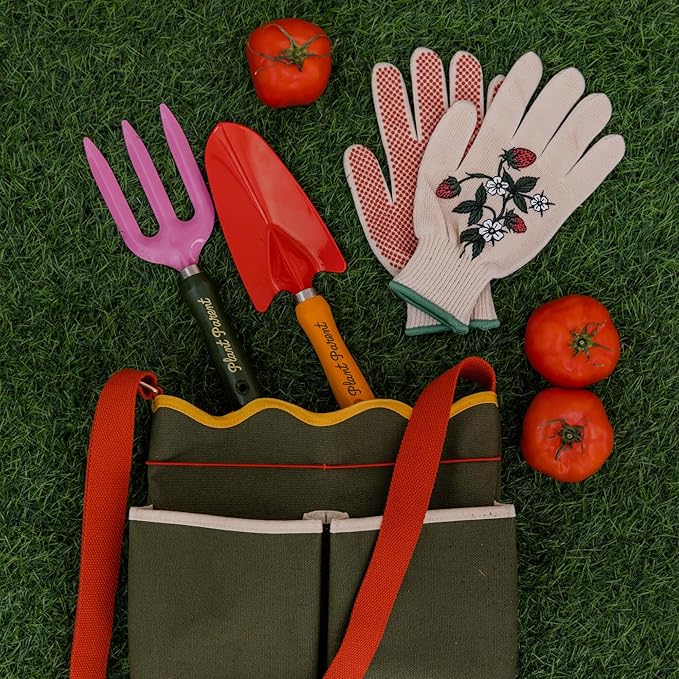 ban.do One Size Fits Most Gardening Gloves, Cute Outdoor Gloves with Silicone Gripper Dots, Strawberries
