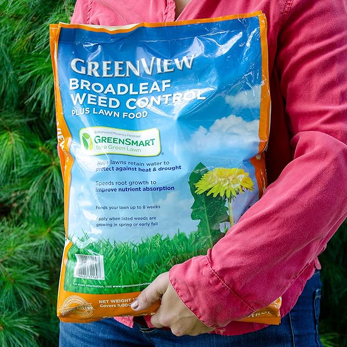 GreenView Weed & Feed - 13 lb. Bag - Covers 5,000 sq. ft.