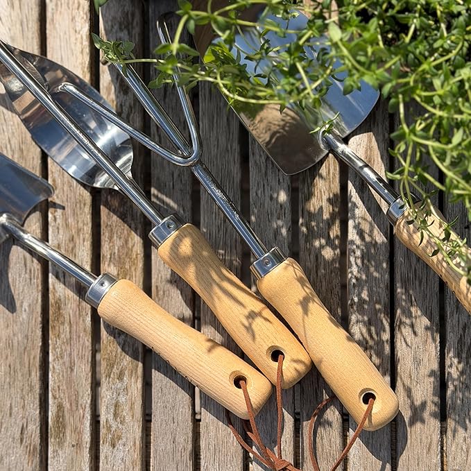 Mayne Essential Garden Hand Tools Set, Gardening Tools Kit with Shovel, Weeding Tool, Cultivator, Transplanter and Trowel, Perfect Gardening Gifts for Women and Beginners