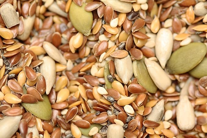 Yupik Organic Super 6 Seeds Mix, 2.2 lb (35.2 oz), Pack of 6, GMO-Free, Kosher, Vegan, Rich in Fiber, Nutritious Snack & Topping, Brown & Golden Flax, Sunflower, Sesame, Chia & Pumpkin Seeds